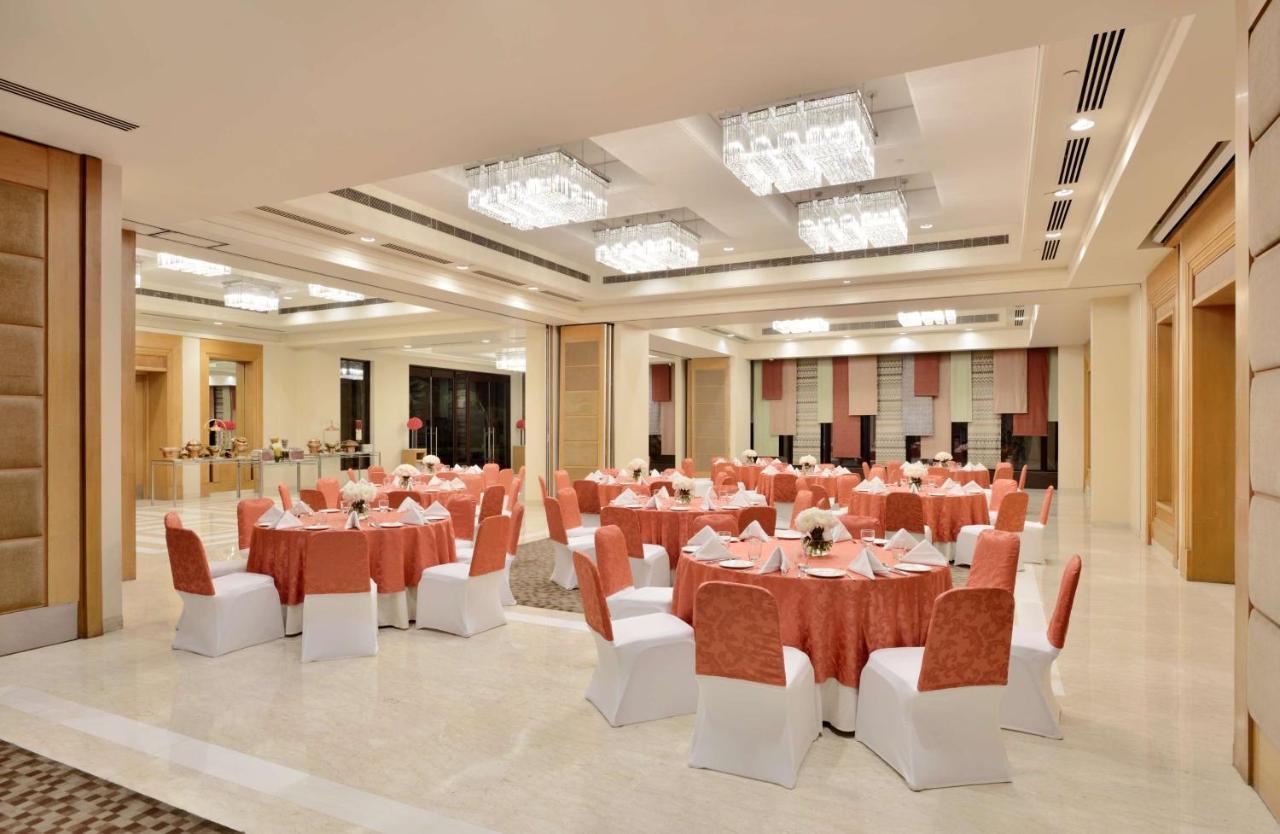Radisson Noida Hotell Eksteriør bilde