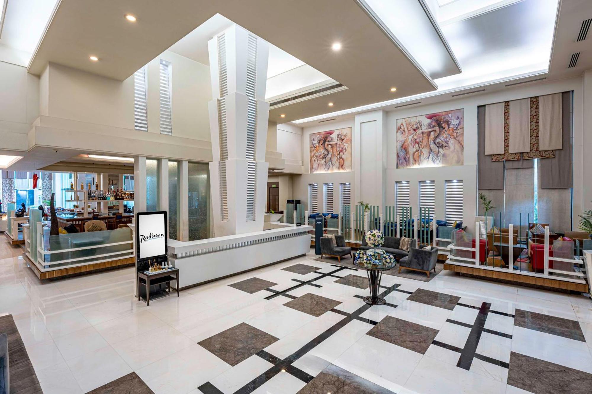 Radisson Noida Hotell Eksteriør bilde
