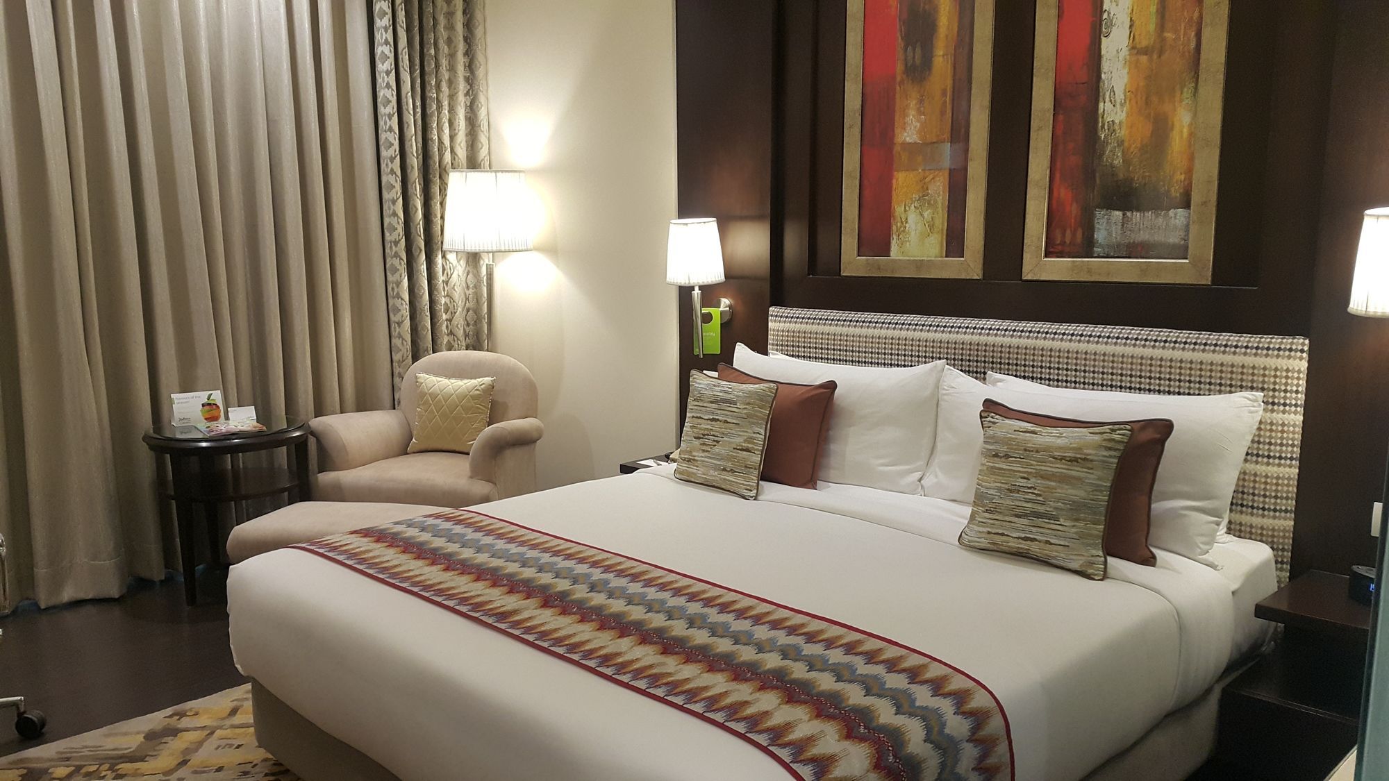 Radisson Noida Hotell Eksteriør bilde