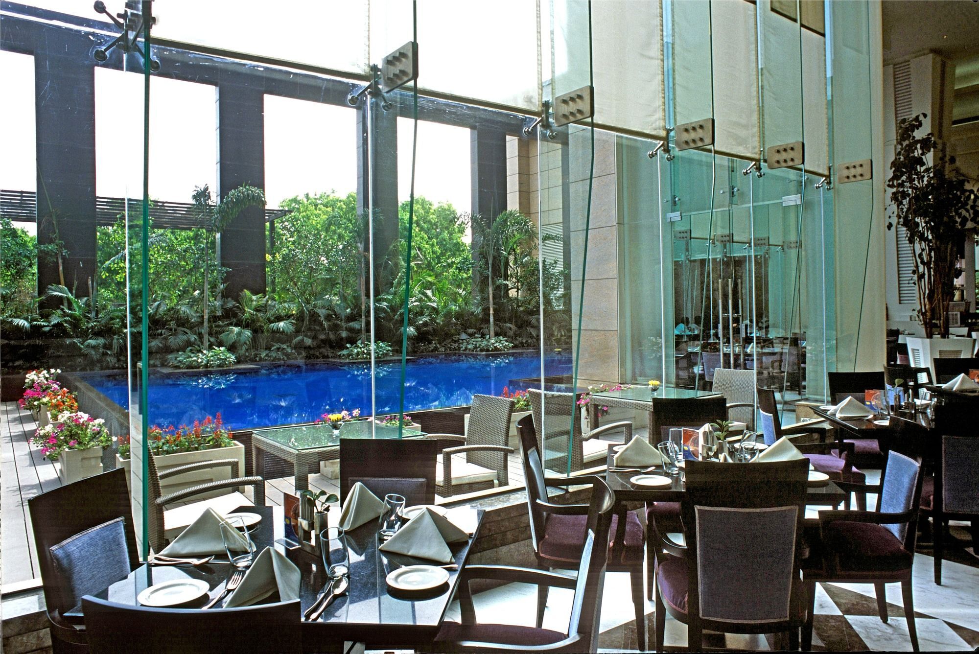 Radisson Noida Hotell Eksteriør bilde